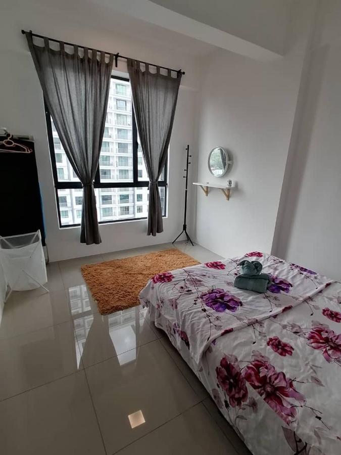 Lily - Casa Kayangan Meru By Goswell *